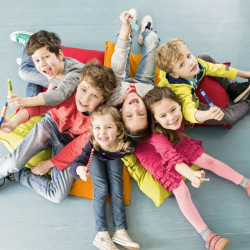 STABILO Spitzer EASYcolors/graph mit Kindern